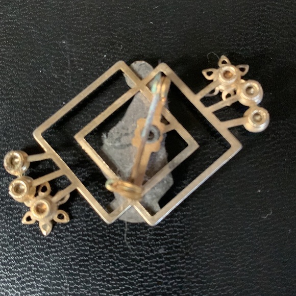 Religious brooche - Picture 2 of 2